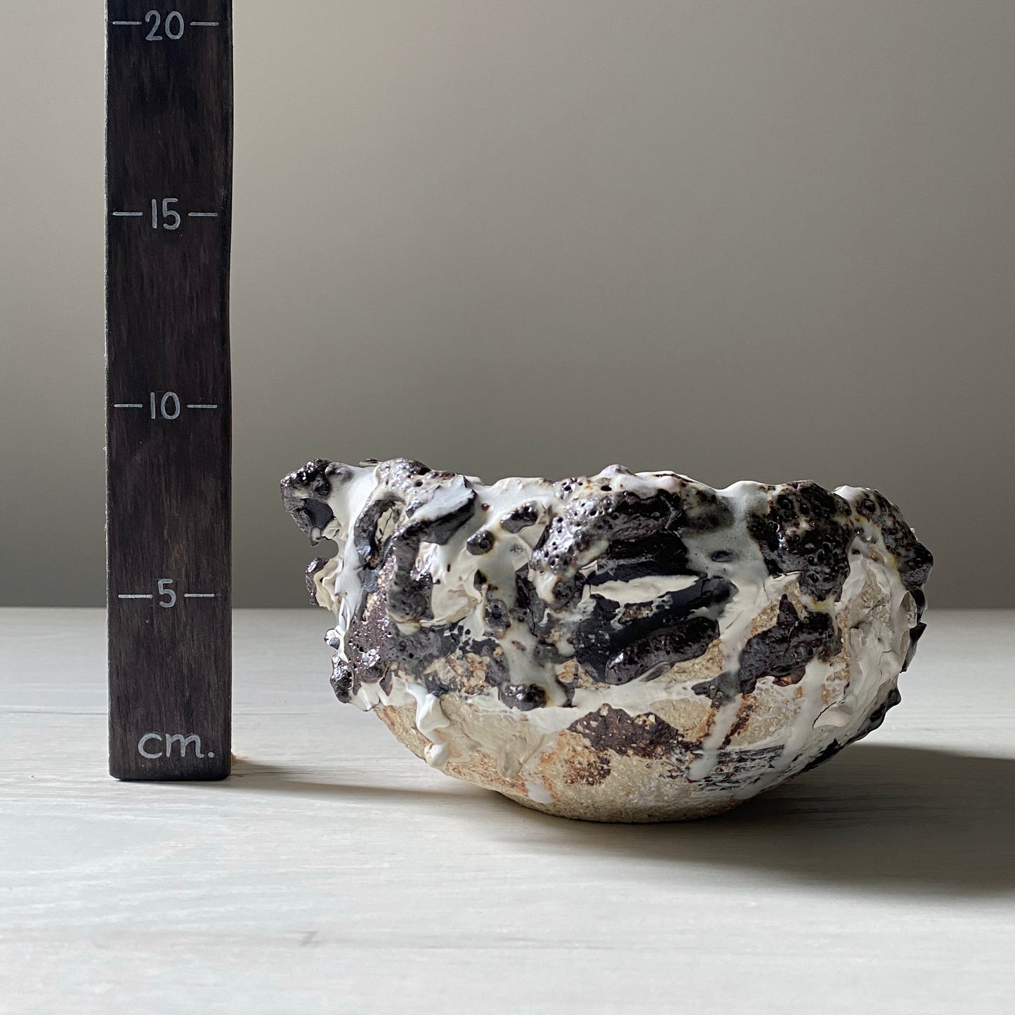 Vase (3) 2023 yr. “WILD Vases” collection. Serhiy Verbicki.